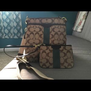 Coach purse and matching wallet